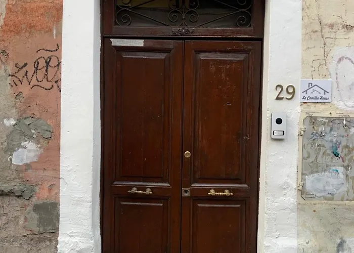 Apartment La Camilla House In